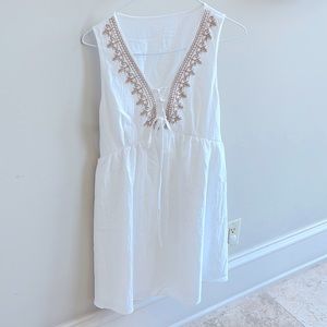 Embroidery lace up front dress